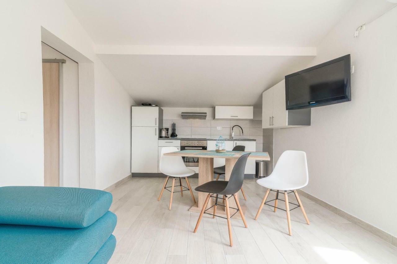 Apartmant Sea Sukošan Buitenkant foto